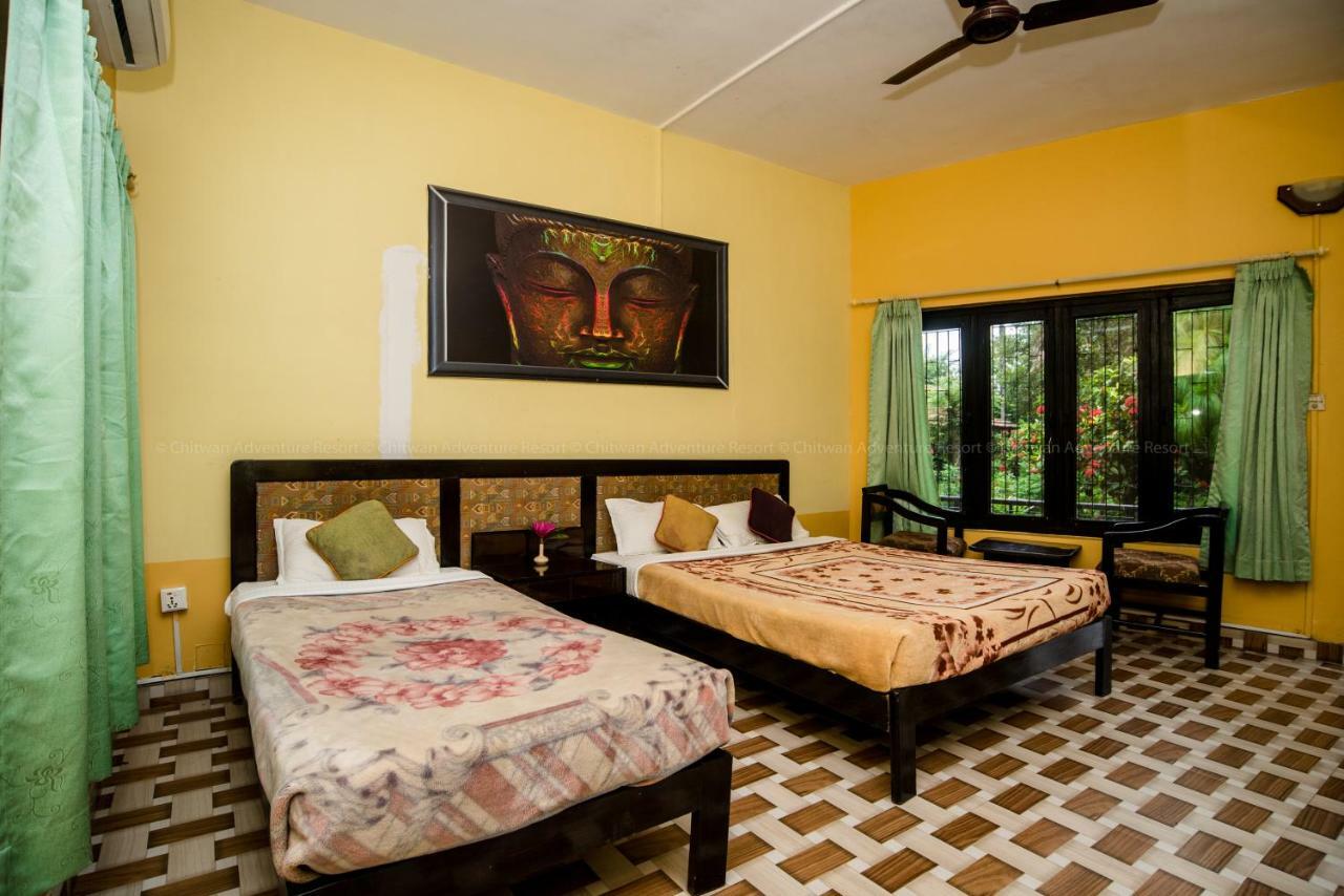 Chitwan Adventure Resort Sauraha Dış mekan fotoğraf