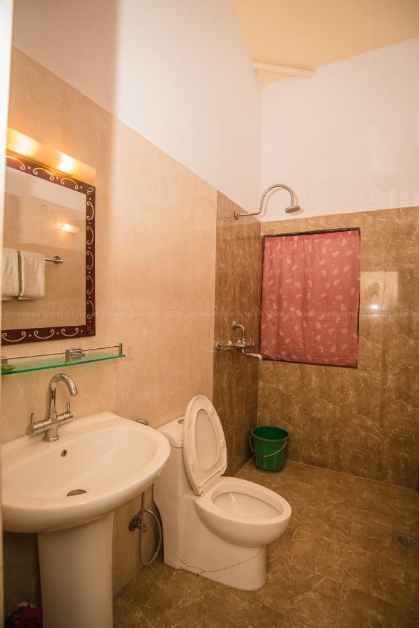 Chitwan Adventure Resort Sauraha Dış mekan fotoğraf